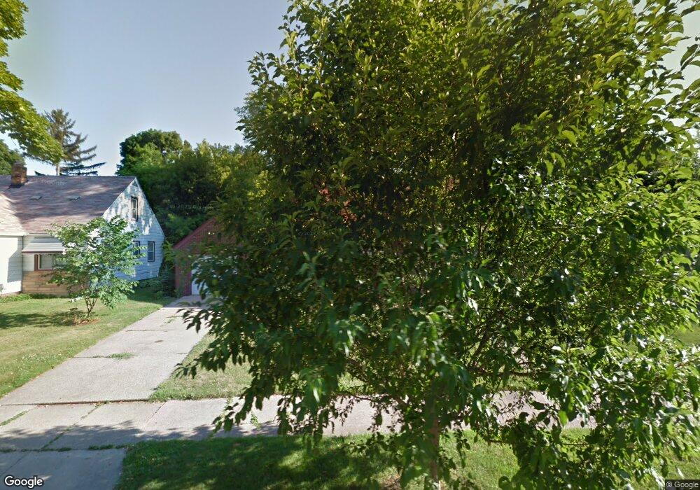 1500 W Hillsdale St, Lansing, MI 48915 - photo 1