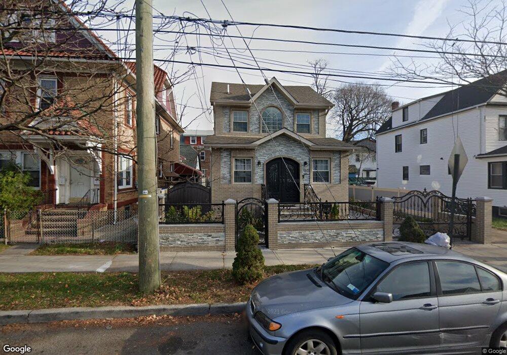 11005 Liverpool St, Jamaica, NY 11435 - photo 1