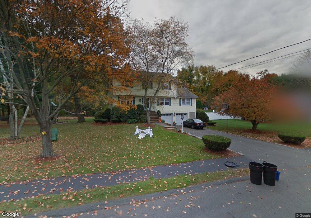 11 Fox Run Rd, Danvers, MA 01923 - photo 1