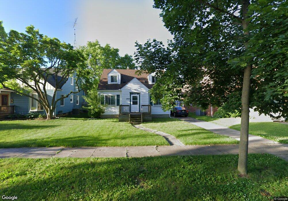 2224 Mountain Ave, Flint, MI 48503 - photo 1