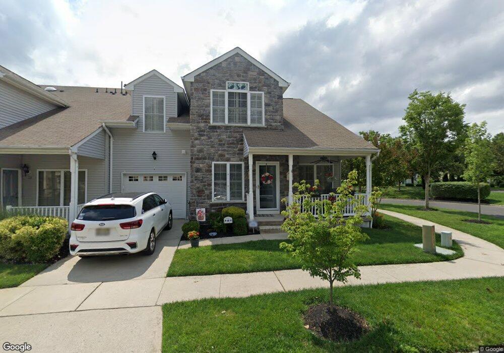 35 Charles Cir unit 30, Riverside, NJ 08075 - photo 1