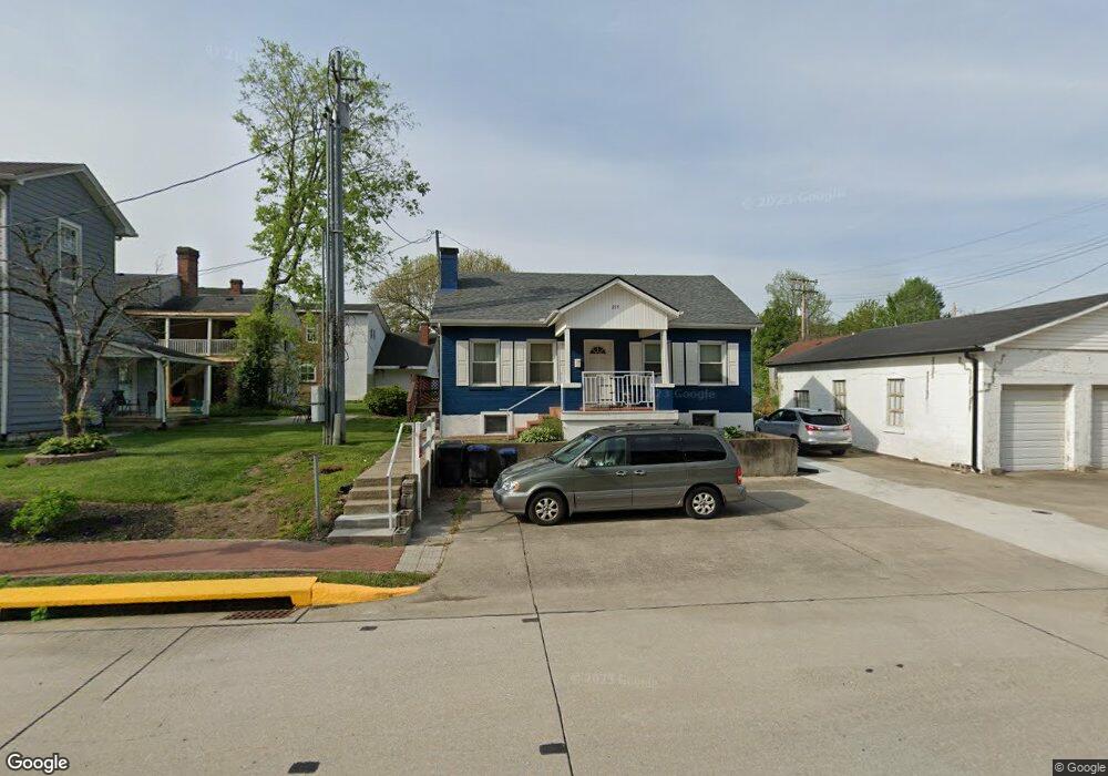 215 Mero St, Frankfort, KY 40601 - photo 1