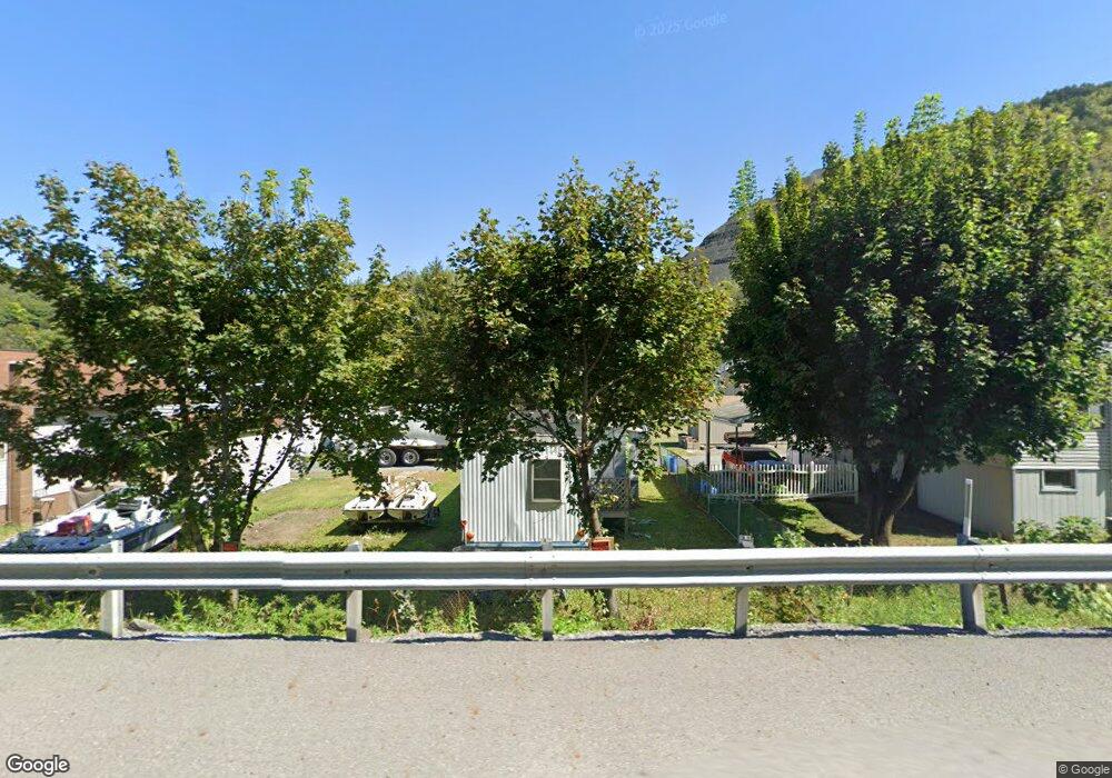 128 Tharp St, Coal Township, PA 17866 - photo 1