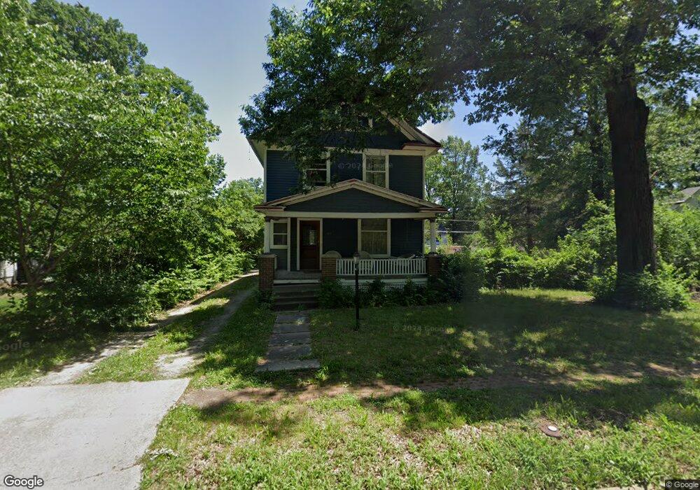 1124 SW MacVicar Ave, Topeka, KS 66604 - photo 1