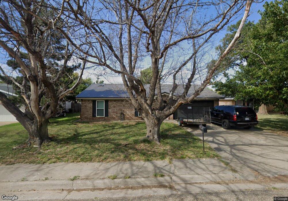 405 Pear Ave, Dumas, TX 79029 - photo 1