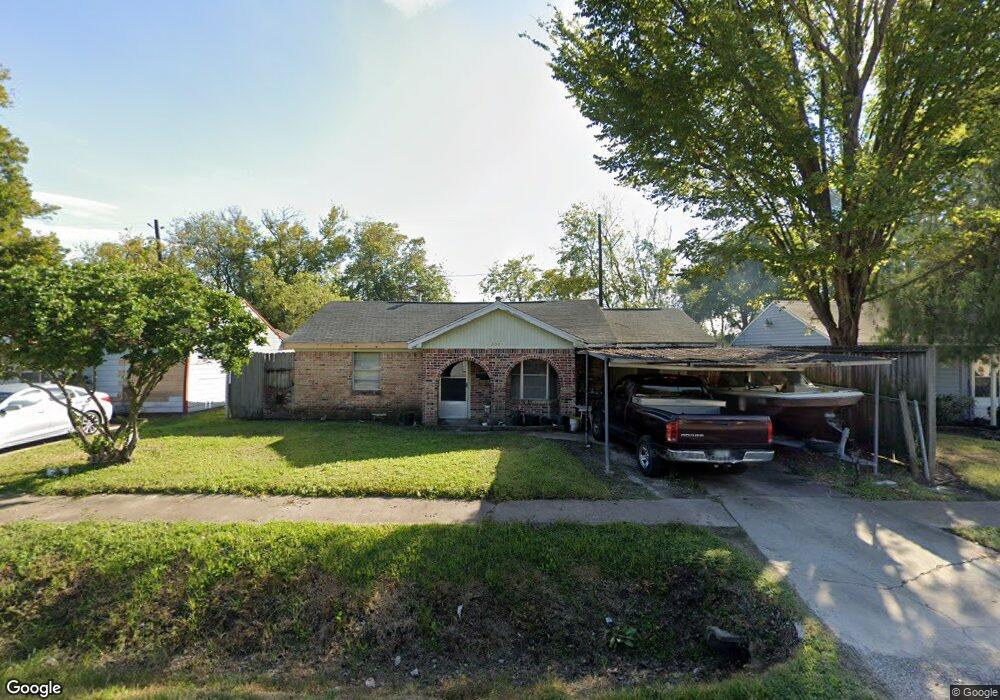 3001 Stallings Dr, Houston, TX 77088 - photo 1