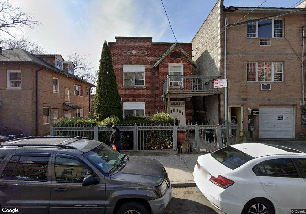 2735 Kingsbridge Terrace, Bronx, NY 10463 - photo 1