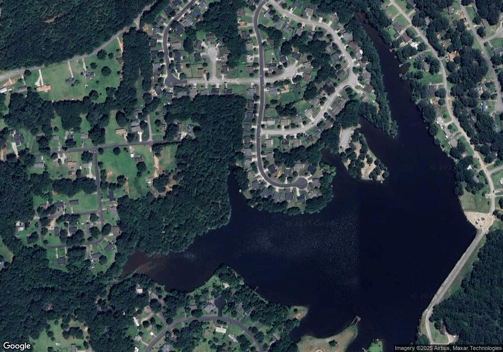 189 Waters Edge Dr, Locust Grove, GA 30248 - photo 1