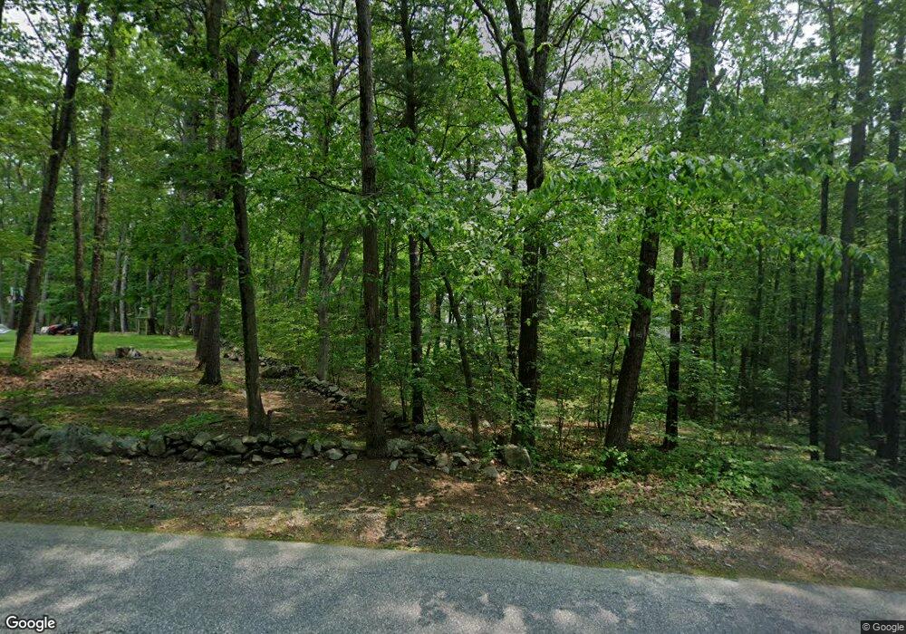 32 Frost Rd, Derry, NH 03038 - photo 1