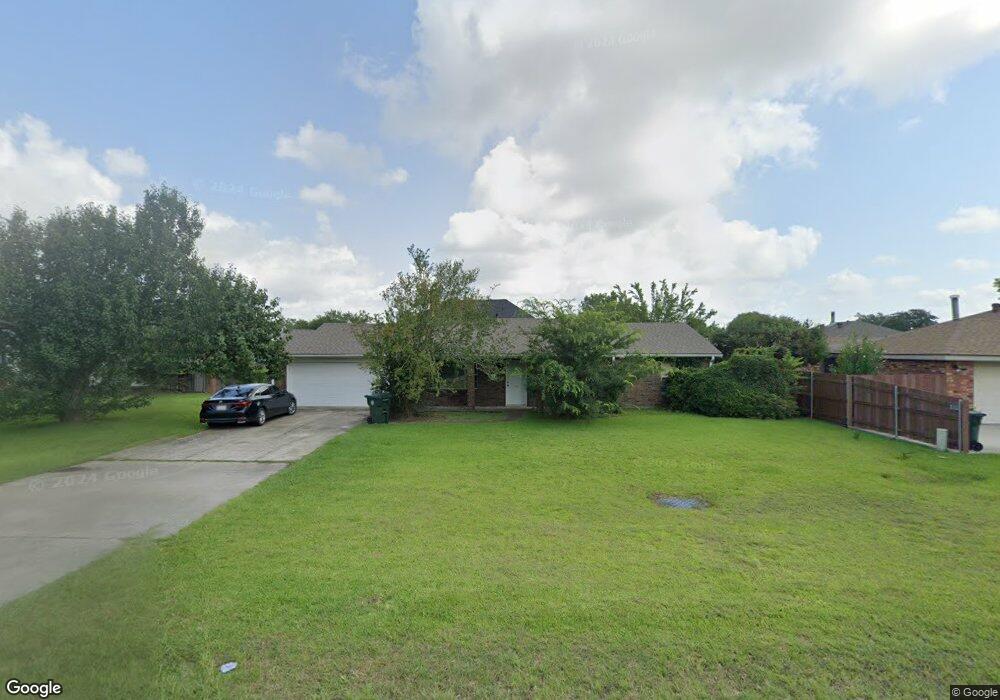 804 University Dr, Lake Charles, LA 70605 - photo 1