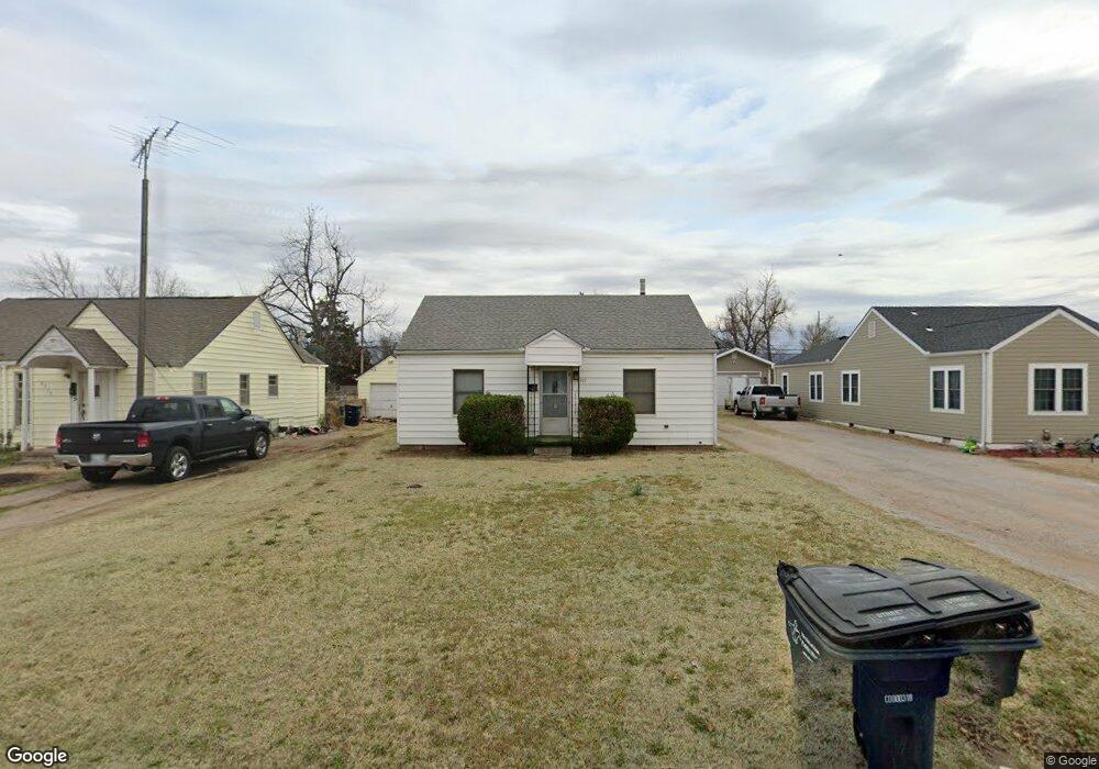 2317 W Randolph Ave, Enid, OK 73703 - photo 1