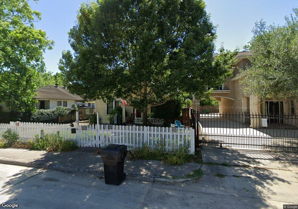 1005 Tabor St, Houston, TX 77009 - photo 1