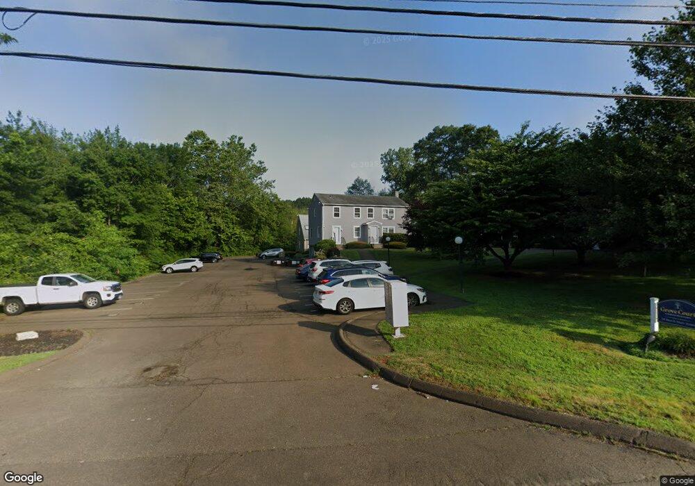 74 N Main St unit 8, Branford, CT 06405 - photo 1