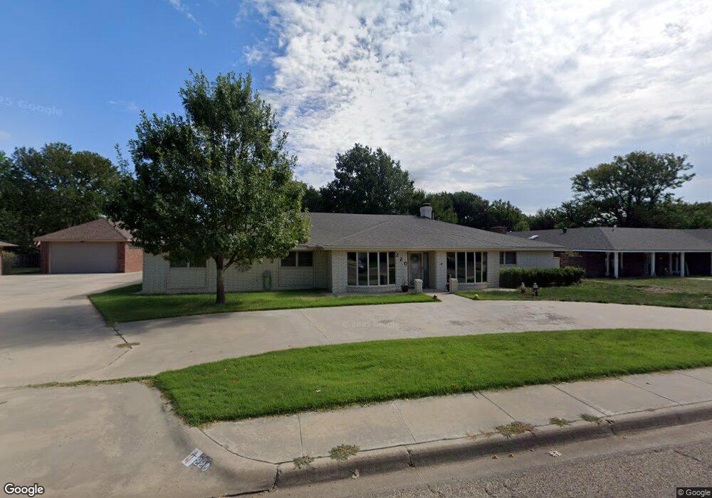 220 Carson Ave, Dumas, TX 79029 - photo 1