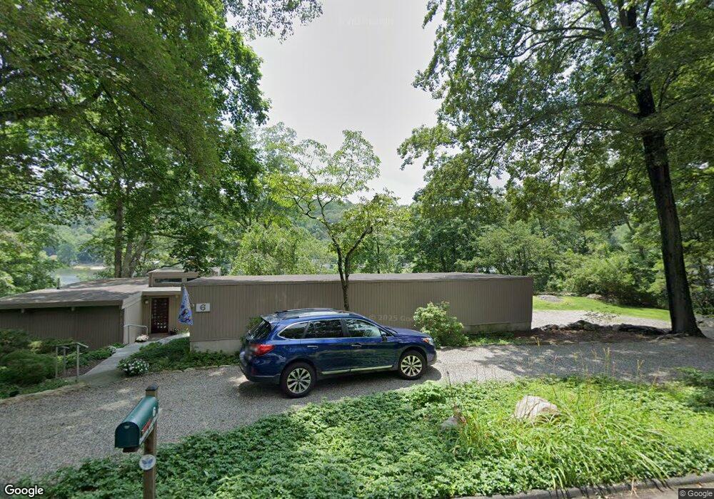 6 Craigmoor Rd N, Ridgefield, CT 06877 - photo 1