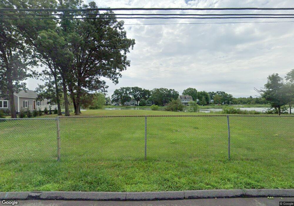 27 Naromake Ave, Norwalk, CT 06854 - photo 1