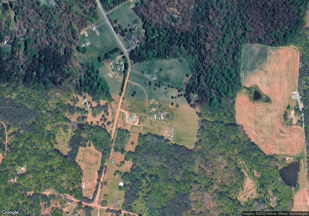 8921 Fox Run Dr, Spotsylvania, VA 22551 - photo 1