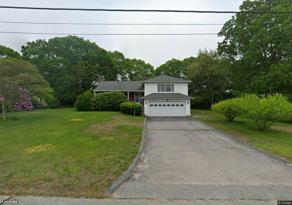 51 Apache Dr, Westerly, RI 02891 - photo 1