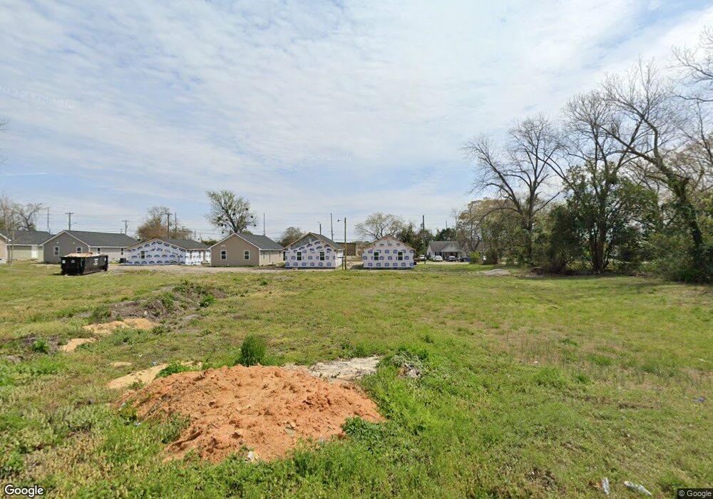 315 Currie St, Fayetteville, NC 28301 - photo 1