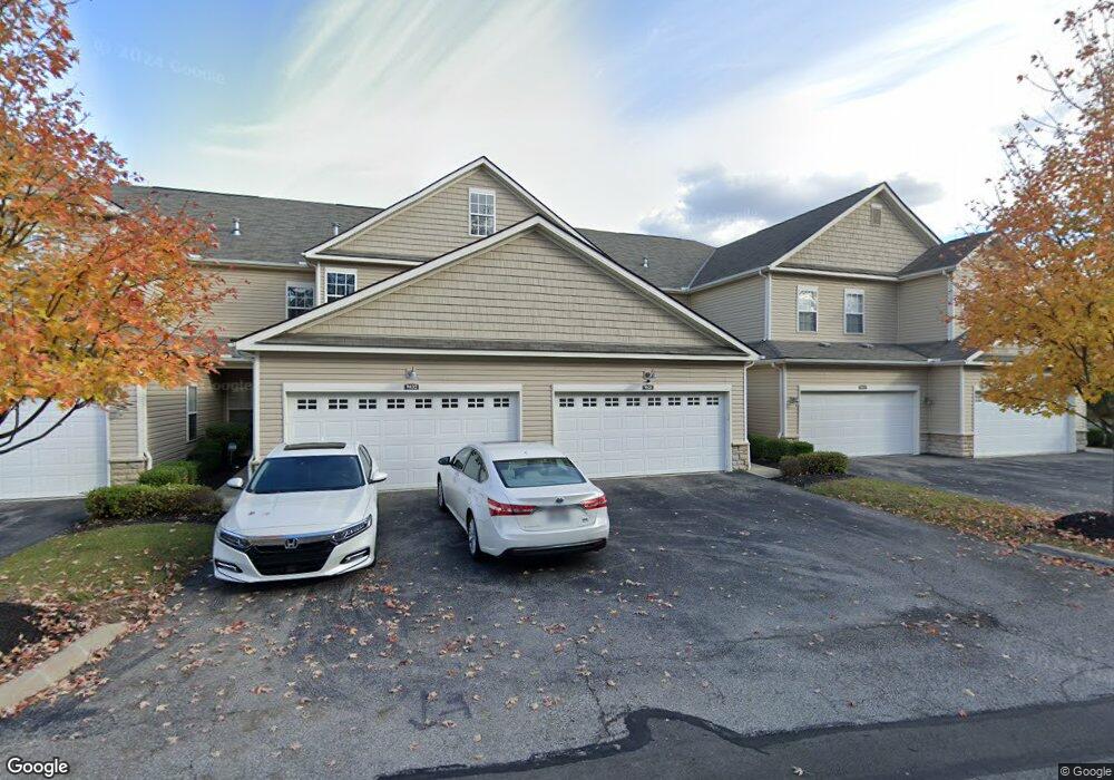 9028 Polaris Lakes Dr, Columbus, OH 43240 - photo 1