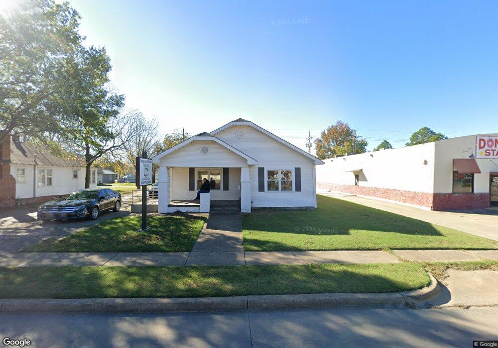 802 E Wyandotte Ave, McAlester, OK 74501 - photo 1
