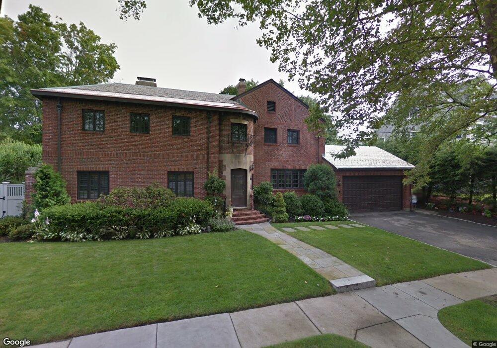 20 Lorna Rd, Newton Center, MA 02459 - photo 1