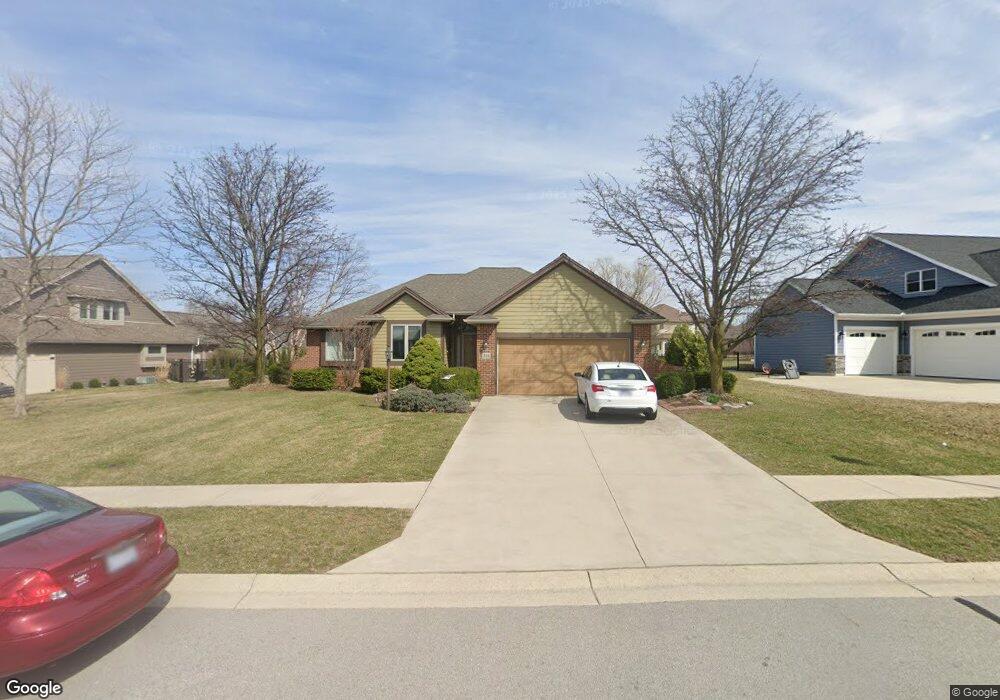 351 Sycamore Ct, Bluffton, OH 45817 - photo 1