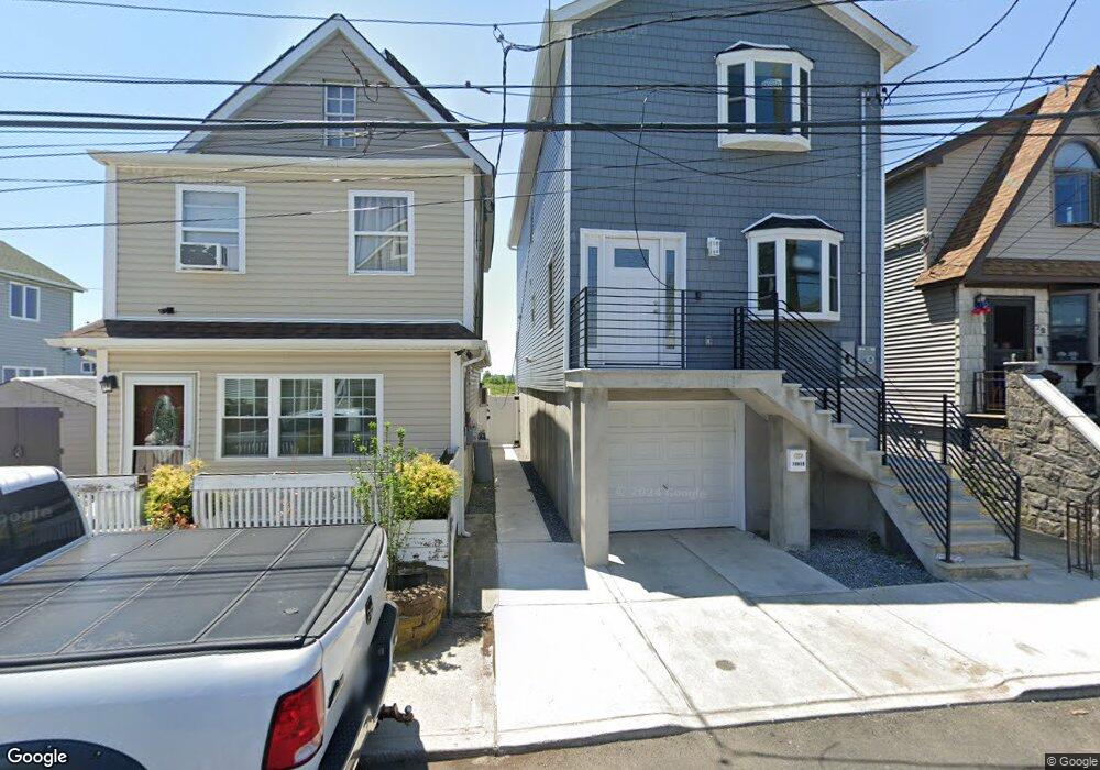 68 W 18th Rd unit 70, Broad Channel, NY 11693 - photo 1