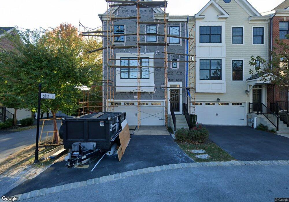 24 Parkview Cir, Wayne, PA 19087 - photo 1