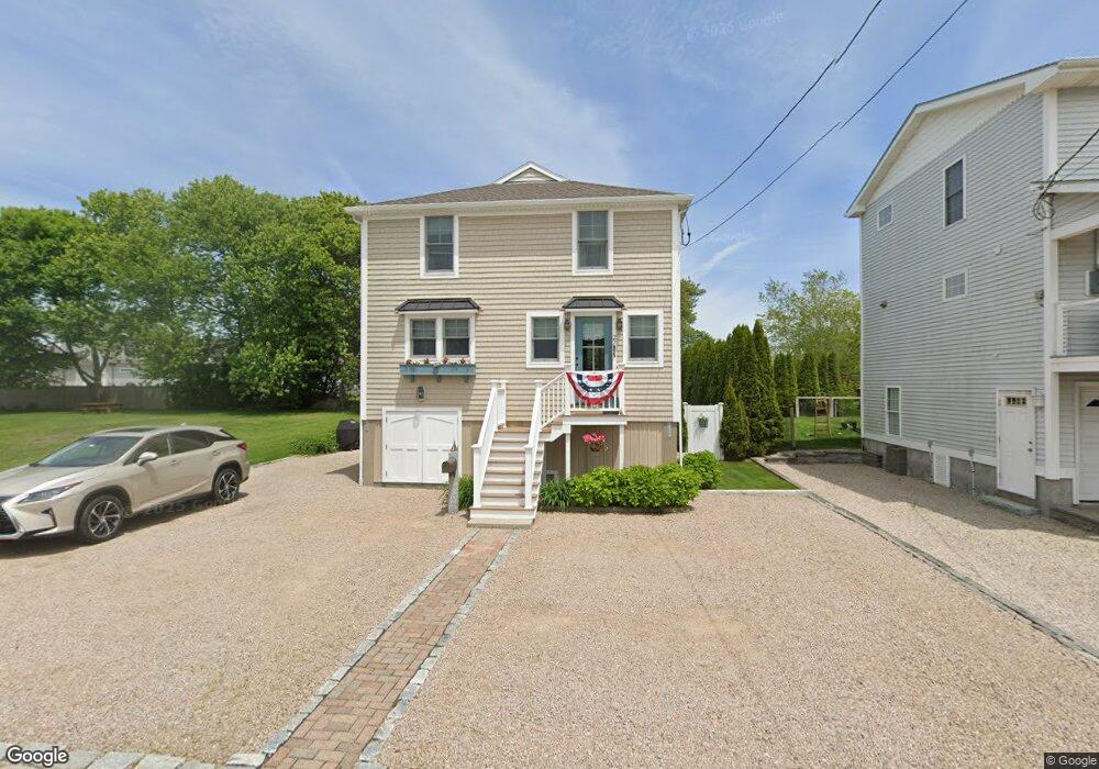 27 Uzzi Ave, Westerly, RI 02891 - photo 1