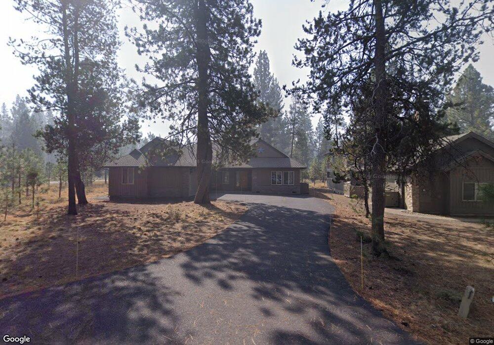 17597 Hummingbird Ln, Bend, OR 97707 - photo 1
