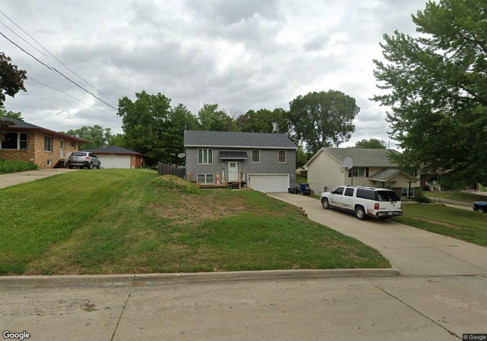 614 E Rose Ave, Des Moines, IA 50315 - photo 1