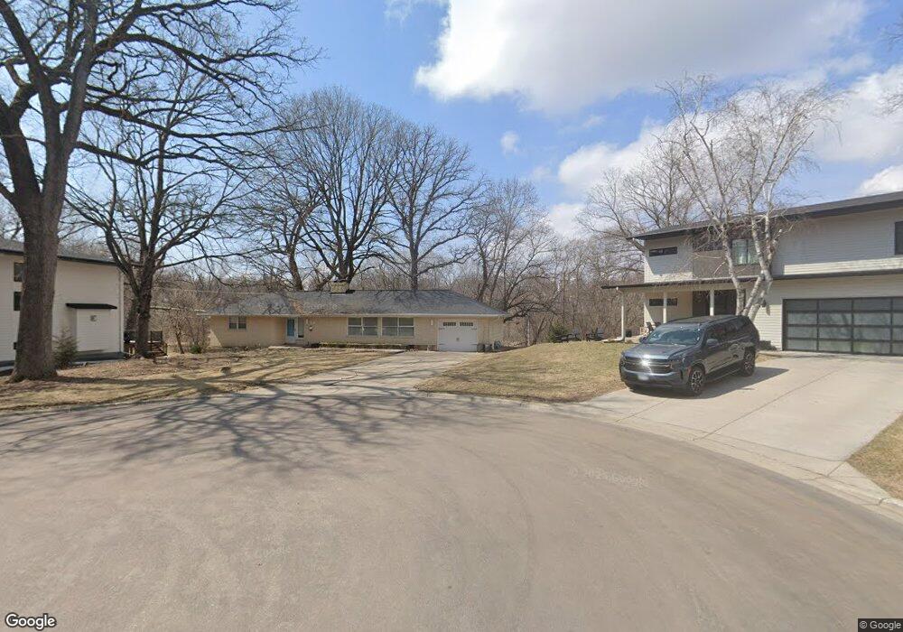 281 Glenbrook Rd N, Wayzata, MN 55391 - photo 1