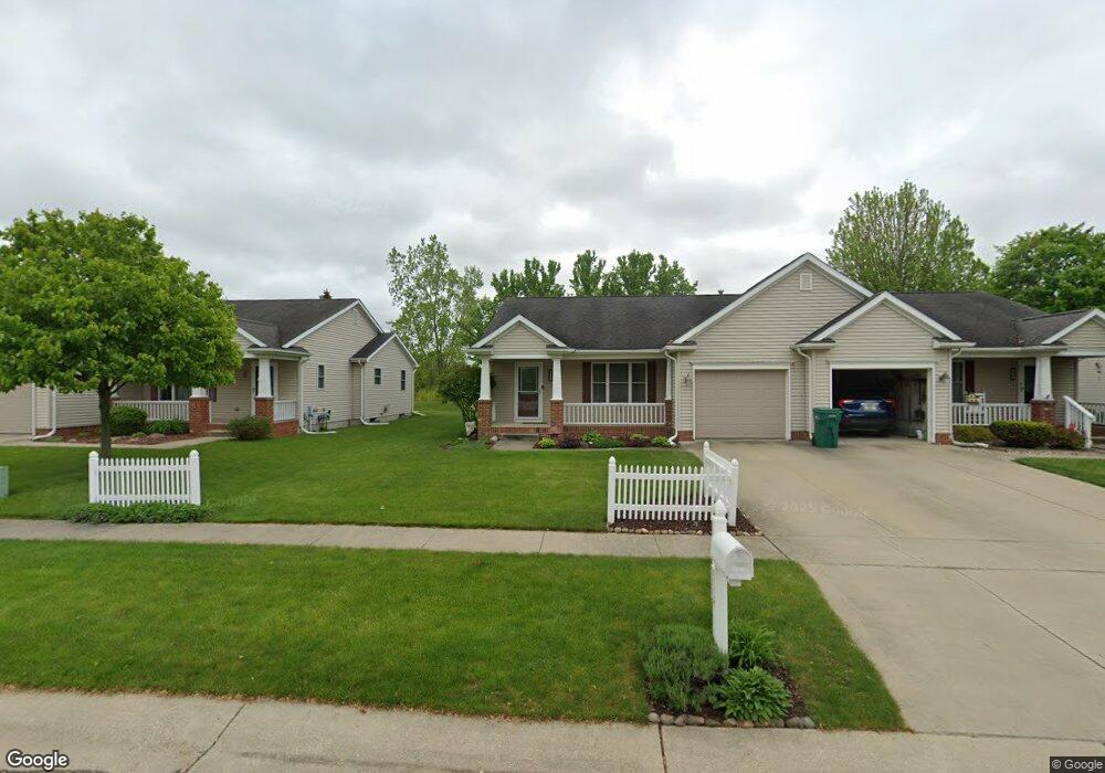 112 Beacon Point Pkwy S unit 9, Flushing, MI 48433 - photo 1