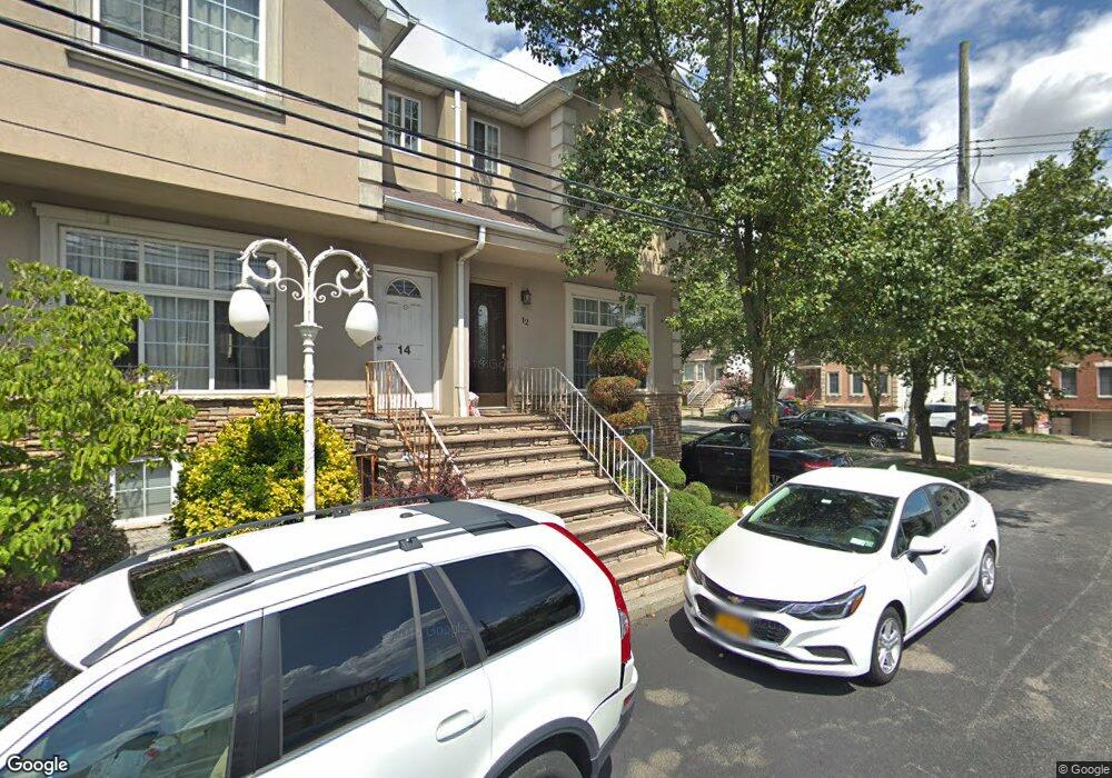 12 Lucy Loop unit 2, Staten Island, NY 10312 - photo 1