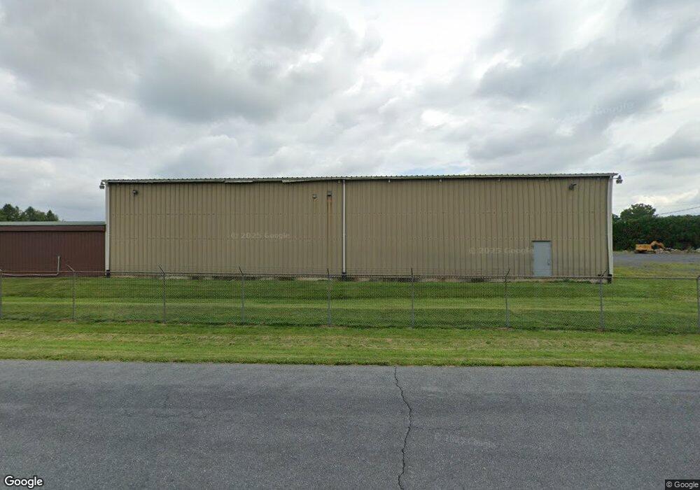 585 Daniels Rd, Nazareth, PA 18064 - photo 1