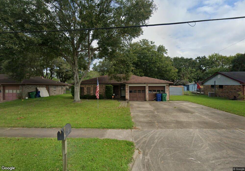 3713 Mustang Rd, Alvin, TX 77511 - photo 1