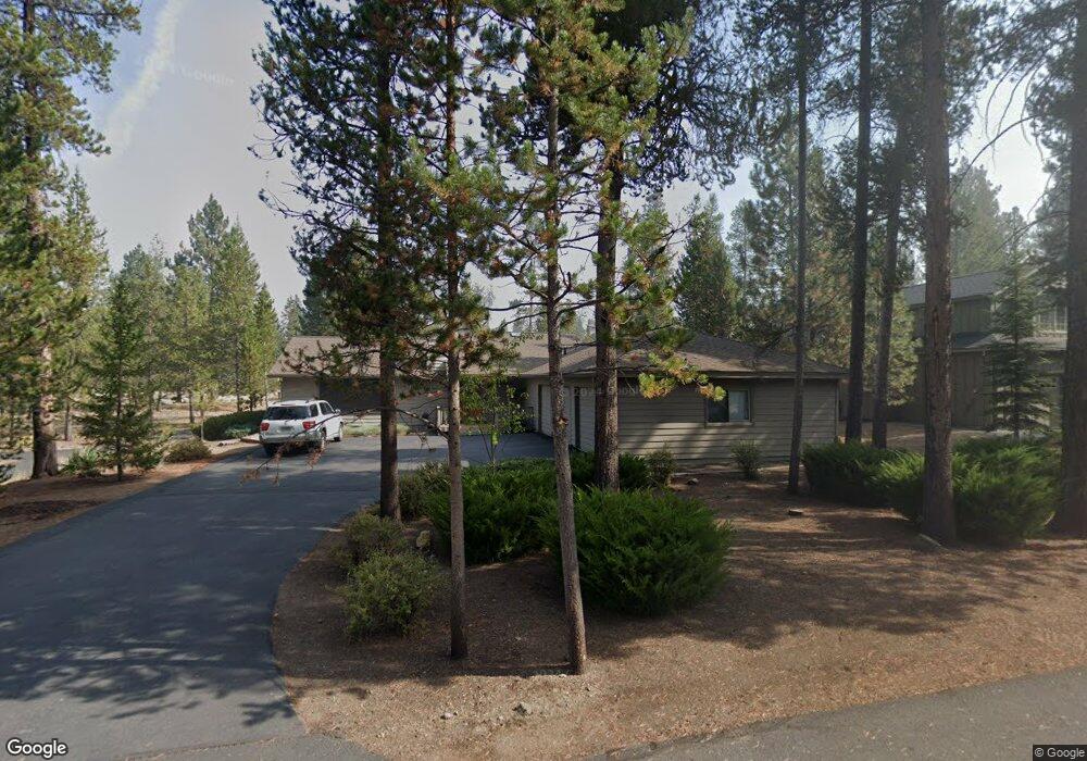 17728 Topflite Ln, Bend, OR 97707 - photo 1