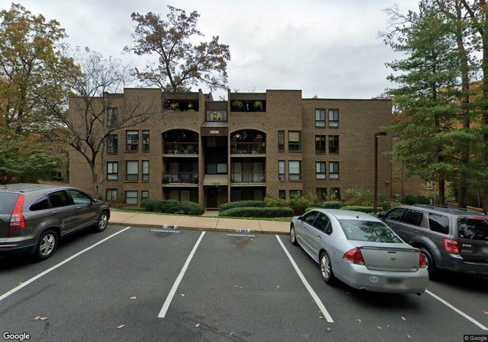 11216 Chestnut Grv Square unit 117, Reston, VA 20190 - photo 1