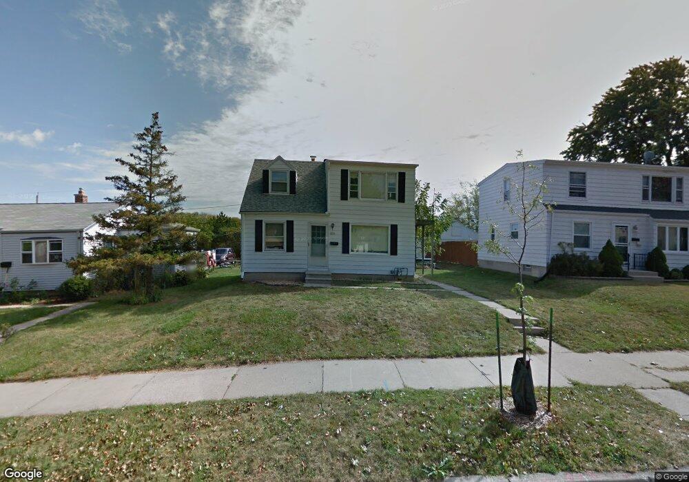 3764 S 5th St, Milwaukee, WI 53207 - photo 1