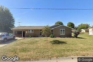 403 S Webster St, Edgewood, IA 52042