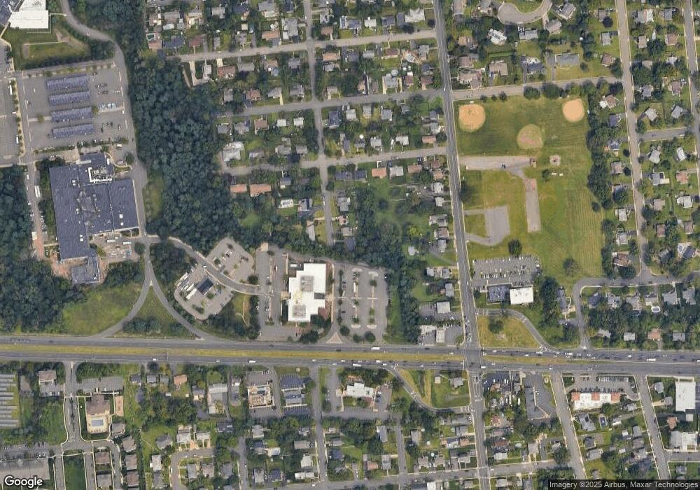 602 Richard St, Raritan, NJ 08869 - photo 1