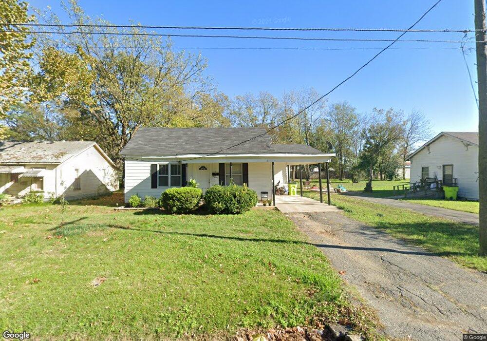 920 N Main St, Stuttgart, AR 72160 - photo 1