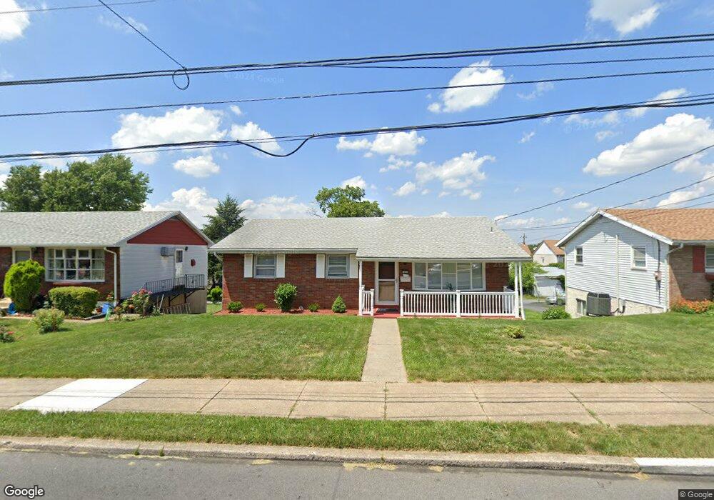 1025 E Chew St unit 1029, Allentown, PA 18109 - photo 1