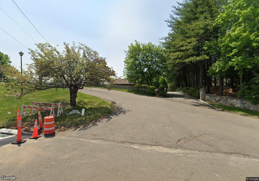 120 Merrimac Dr, Trumbull, CT 06611 - photo 1