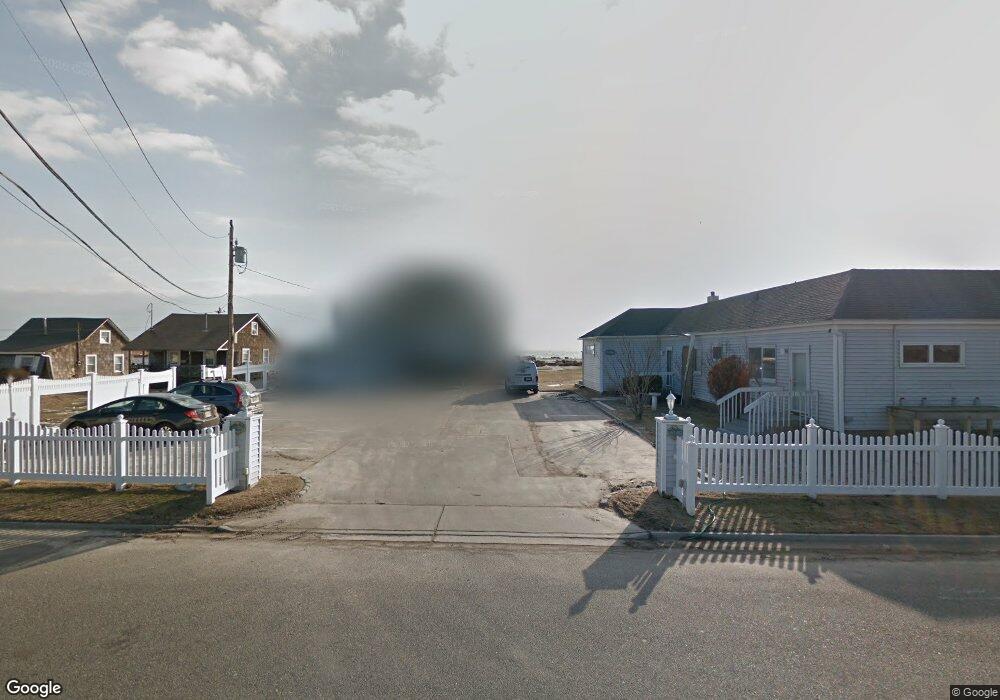 42 Browns River Rd unit 42, Sayville, NY 11782 - photo 1