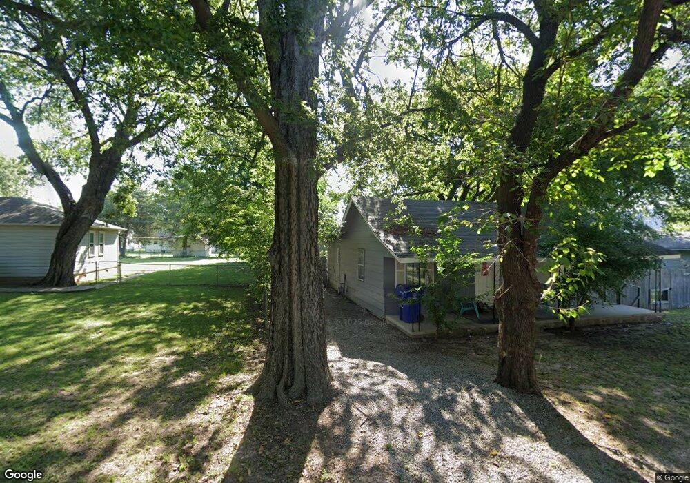 523 N Ash Ave, Broken Arrow, OK 74012 - photo 1