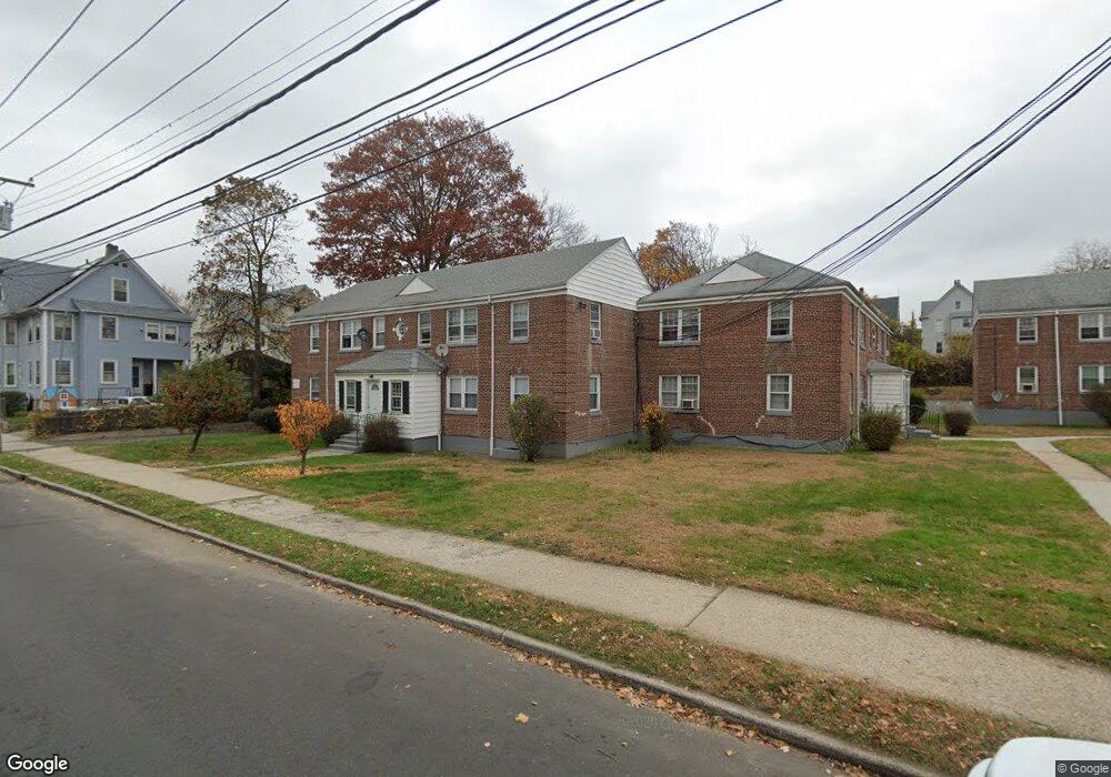 118 Roosevelt St unit 120, Bridgeport, CT 06608 - photo 1