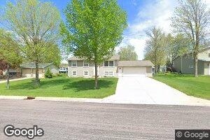 312 5th St, Nicollet, MN 56074