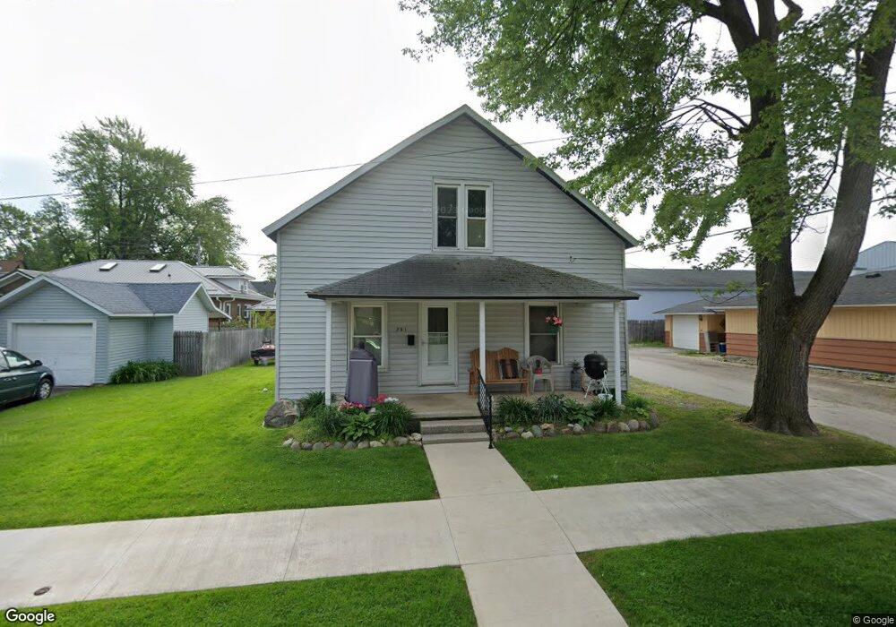 251 N Clark St, Nappanee, IN 46550 - photo 1
